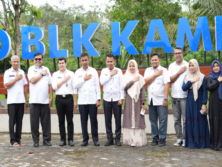 Bupati Kampar Tinjau Balai Latihan Kerja di Desa Ridan