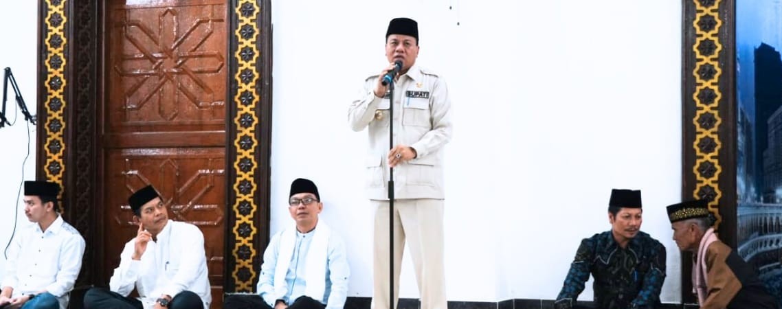 Bupati Buka Puasa Bersama ASN di Lingkup Pemkab Kuansing
