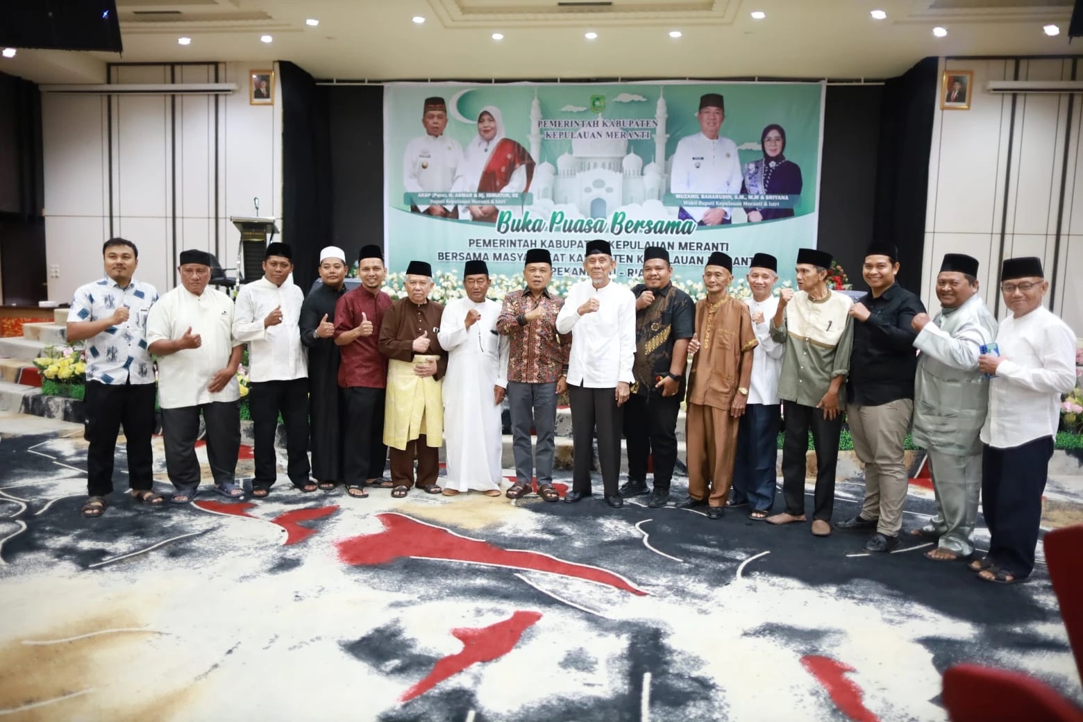 Bupati Asmar Buka Bersama Masyarakat Meranti di Pekanbaru