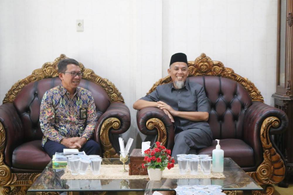 Wako Paisal Sampaikan Soal Kerusakan di Jembatan Serta Jalan Soekarno Hatta kepada Kepala BPJN Riau