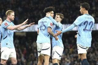Manchester City Bungkam Plymouth Argyle dengan Skor 3-1