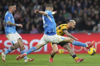 Napoli Tahan Imbang Inter Milan dengan Skor 1-1