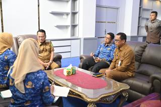Bupati Rohil Terima Audensi Kepala BPOM DumaiÂ 