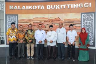 Wawako Bukittinggi Sambut Kunjungan Kerja Wawako Pekanbaru, Bahas Pengelolaan Sampah