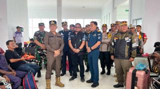 Tinjau Pelabuhan Tanjung Harapan, Bupati Asmar Sebut Arus Mudik Lancar