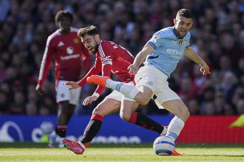 Derby Manchester Berakhir Imbang Tanpa Gol