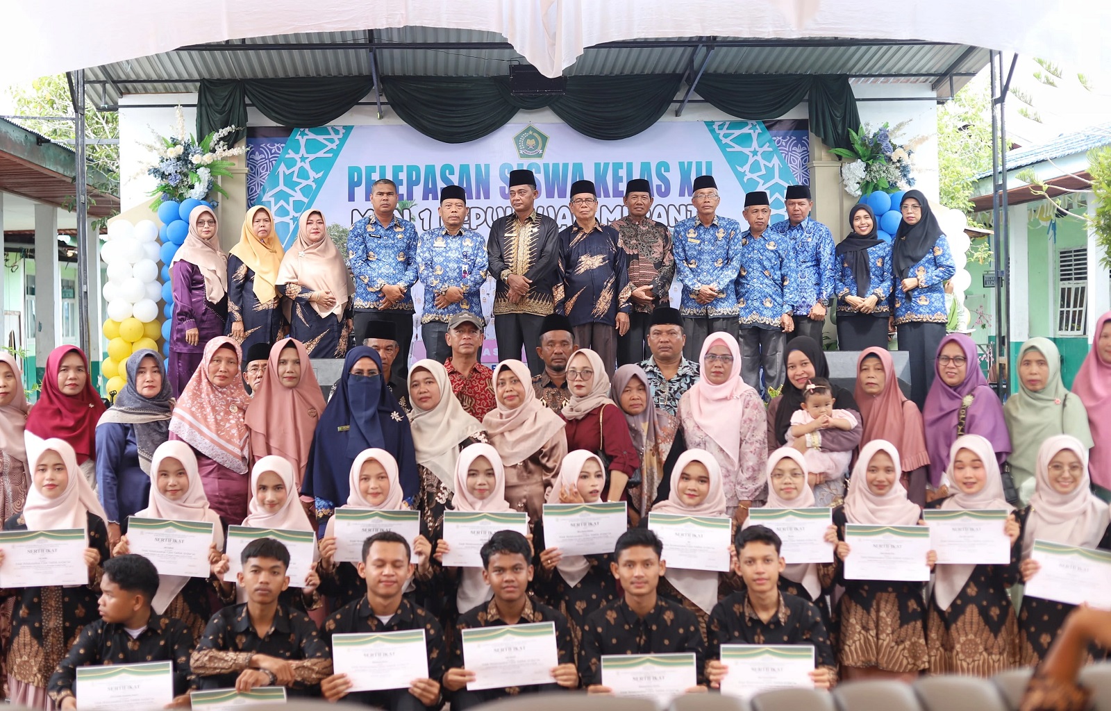 Asisten I Setdakab Hadiri Pelepasan Siswa MAN 1 Selatpanjang