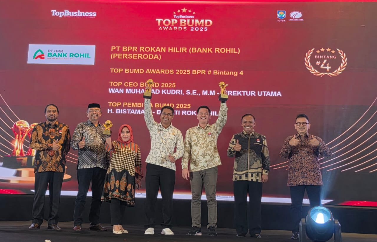 BPR Rohil Raih Predikat Bank Perkreditan Rakyat Terbaik Nasional pada BUMD Awards 2025