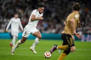 Diimbangi Real Sociedad, Real Madrid Melenggang ke Final