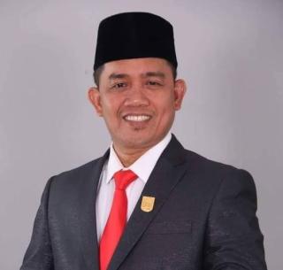 Ketua DPRD Pekanbaru Sebut Mobil Dinas Walikota Dibeli Sebelum Pelantikan