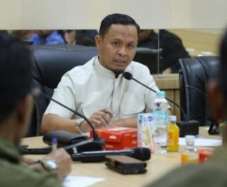 Pemko Pekanbaru Cari Tambahan Anggaran untuk Penanganan Jalan Rusak