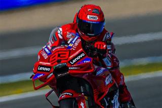 Sprint Race MotoGP Spanyol 2025: Fabio Quartararo Jatuh, Marc Marquez Menang