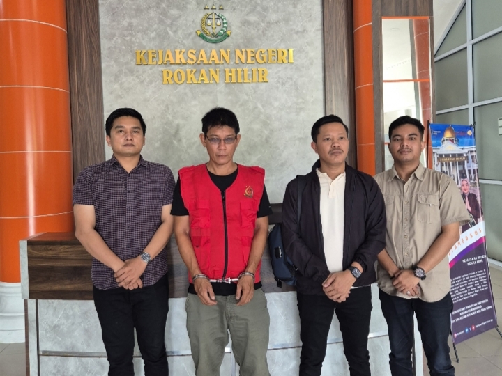 Tim Tabur Kejari Rohil Berhasil Tangkap Terpidana Perjudian Hermanto Alias AbengÂ 