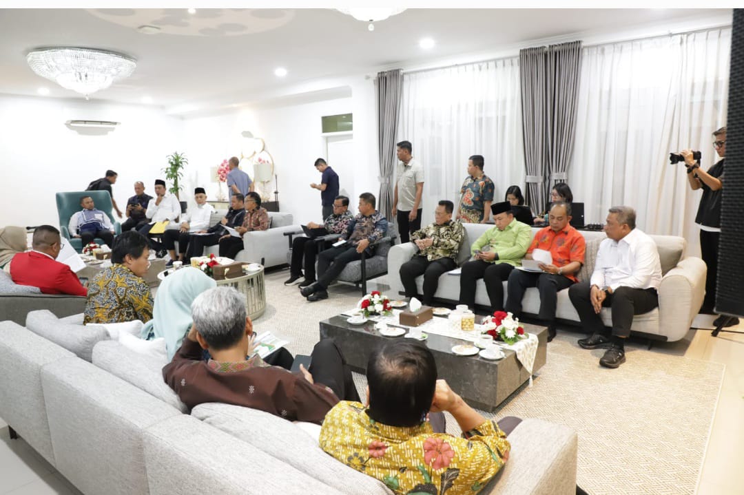 Bupati Inhil Bertemu Menteri Kehutanan, Bahas Penyelesaian Lahan Masyarakat dan Pembangunan Akses Ja