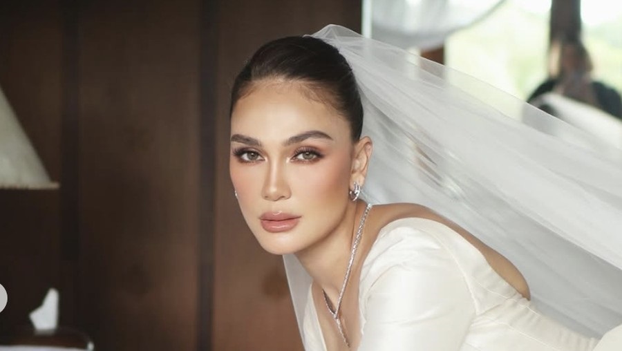 MUA Langganan Keluarga Presiden Ikut Komentari Make Up Luna Maya Saat Nikah