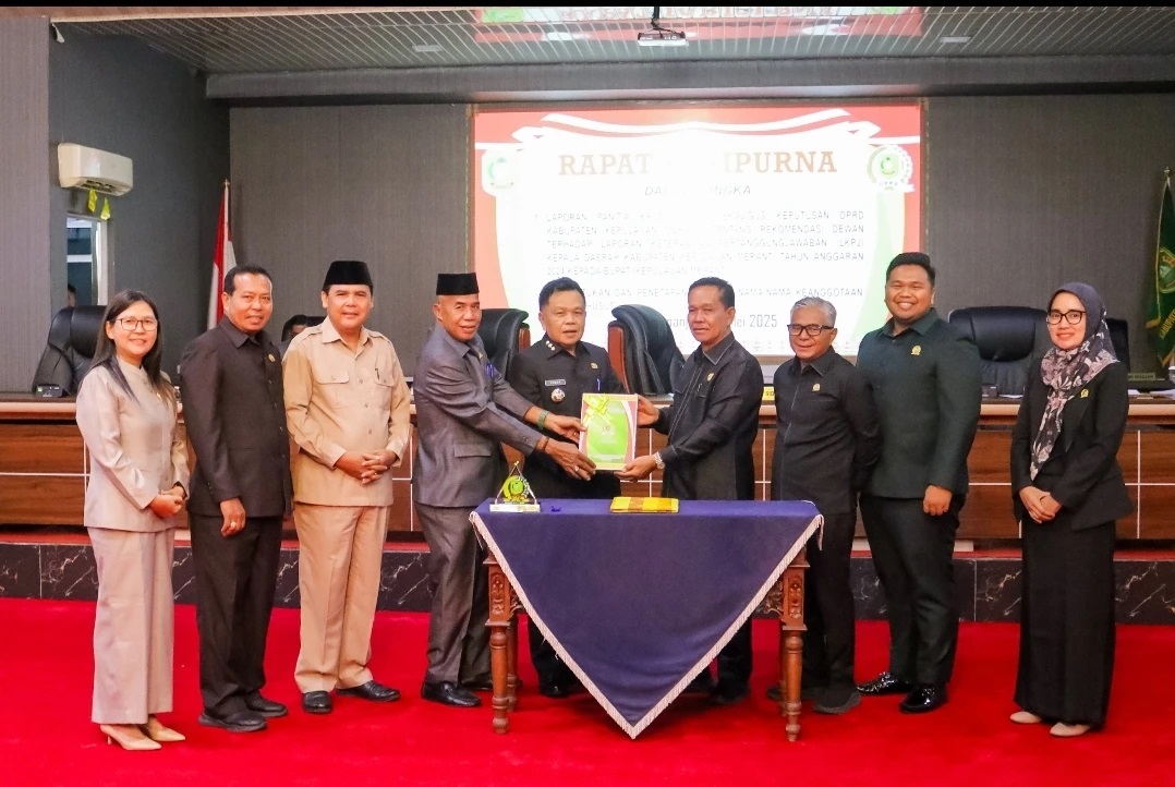 Sampaikan LKPj 2024, Bupati Asmar Apresiasi Kinerja DPRD Kepulauan Meranti