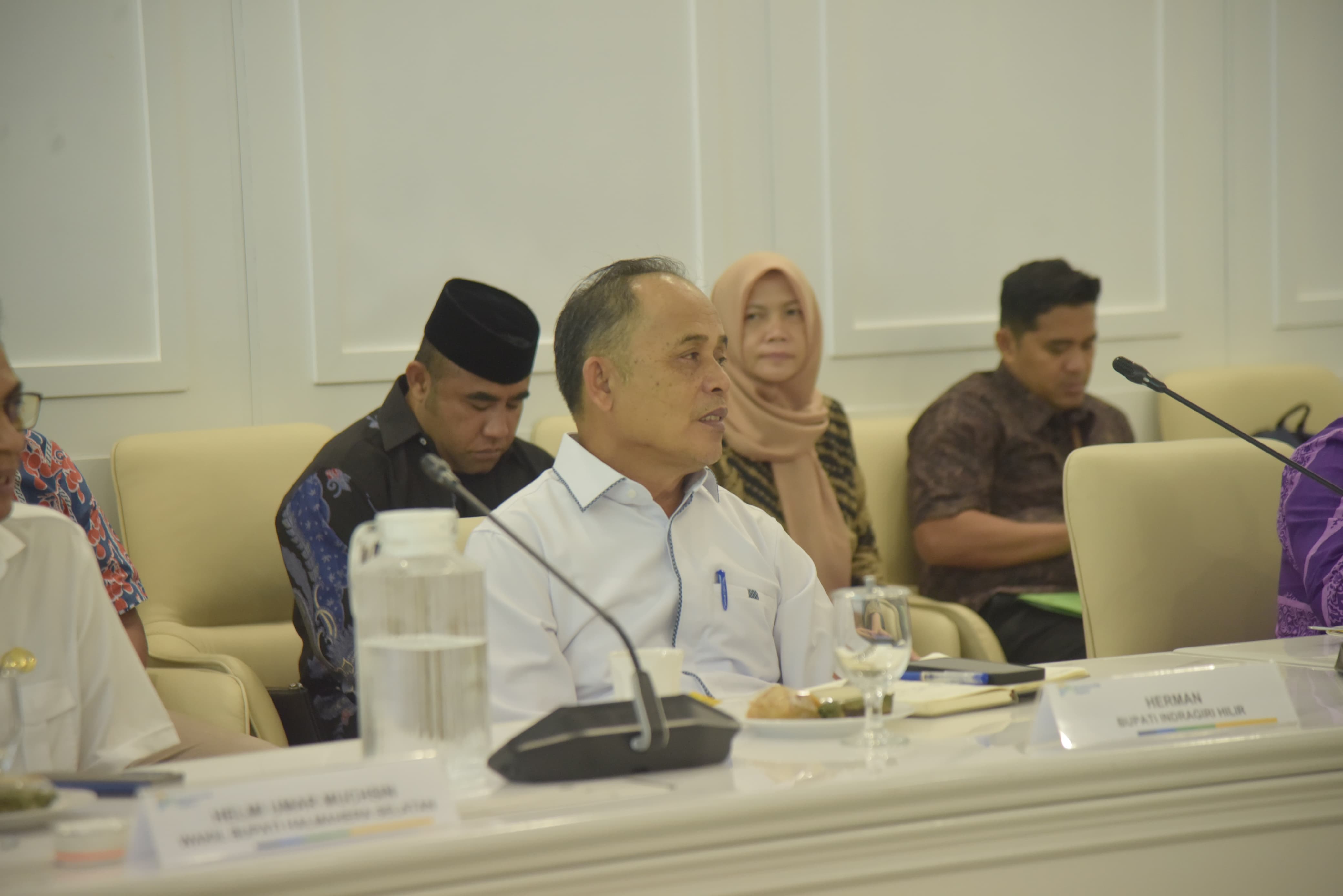 Bertemu Kepala Bappenas, Bupati Inhil: Negeri Kami Kaya, Tapi Rakyatnya Tetap Susah
