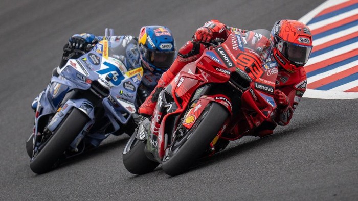 Sprint Race MotoGP Inggris: Alex Marquez Juaranya, Bagnaia Keteteran