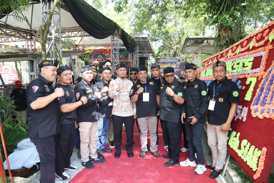 Wako Pekanbaru Hadiri HUT Sunda Ngacapruk Riau di Alam Mayang