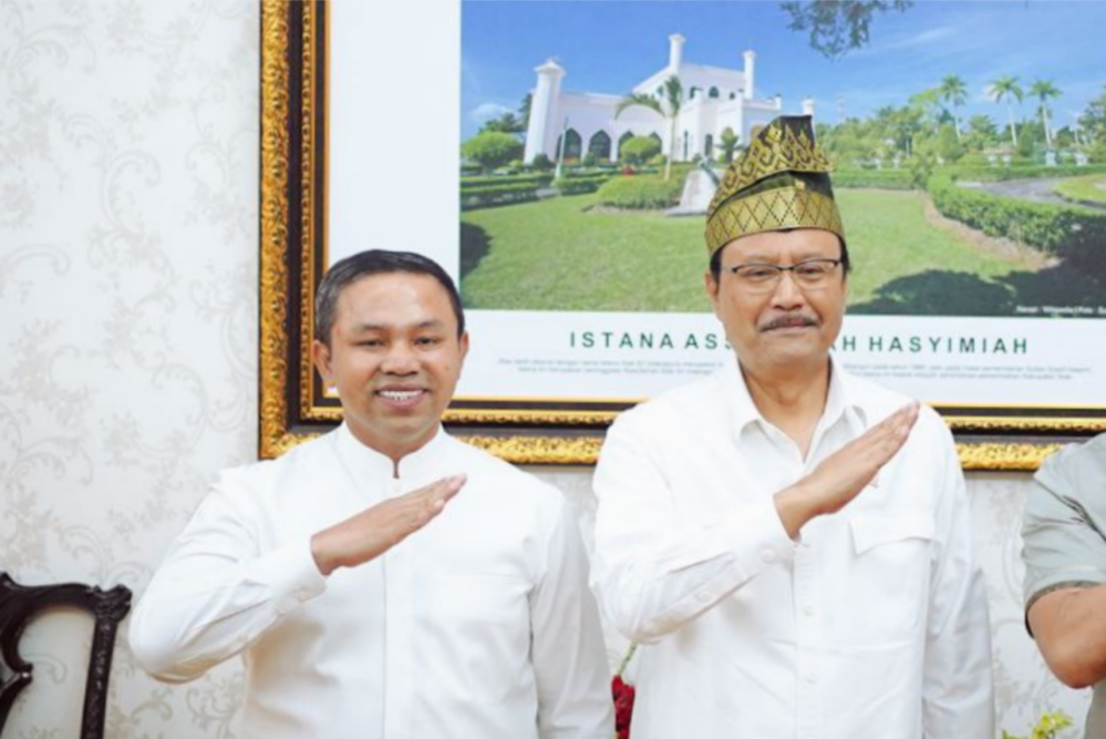 Siap Dukung Program Sekolah Rakyat di Riau, Mensos RI Apresiasi Gubri Abdul Wahid