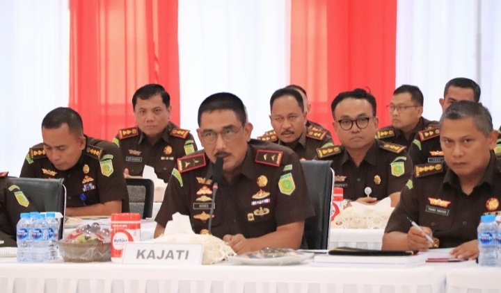 Kajati Maluku Tegaskan Perkuat Supremasi Hukum, Melindungi Kepentingan Negara dan Masyarakat