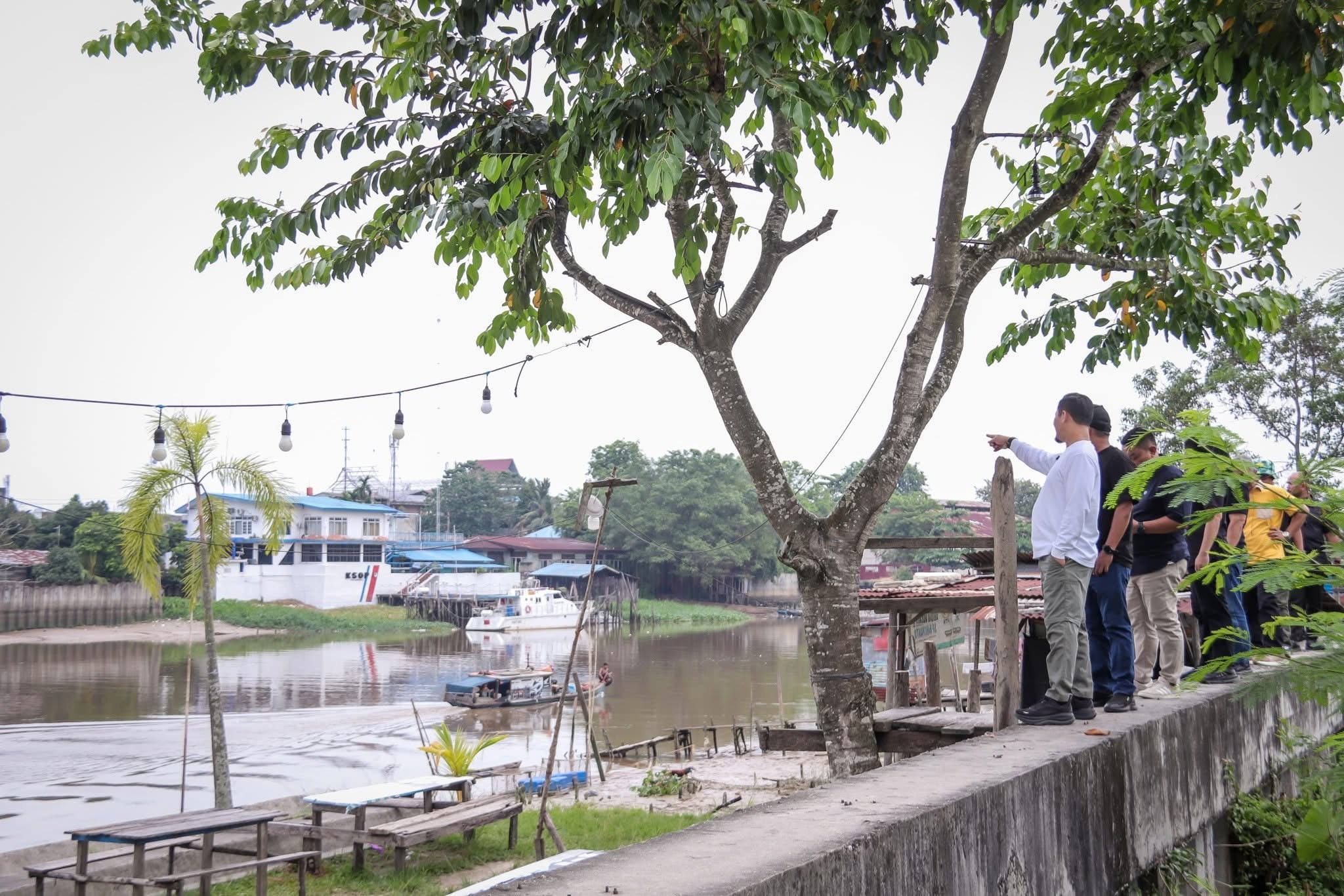 Wali Kota Tinjau Kawasan Jembatan Siak IV, Penataan Segera Dilakukan