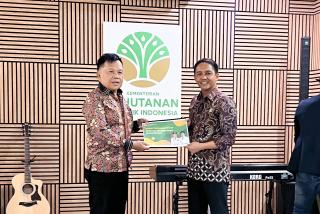 Temui Menteri Kehutanan, Bupati Asmar Usulkan 80 Ribuan Hektar Lahan Lepas dari PIPPIB