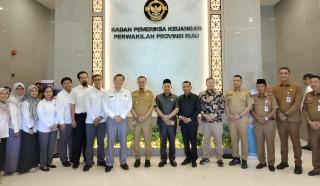 Walikota Pekanbaru Terima LHP Keuangan 2024 dari BPK Perwakilan Riau
