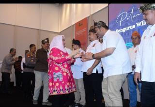 Bupati Kasmarni Hadiri Pelantikan Pengurus Persatuan Insinyur Indonesia Wilayah Provinsi Riau 