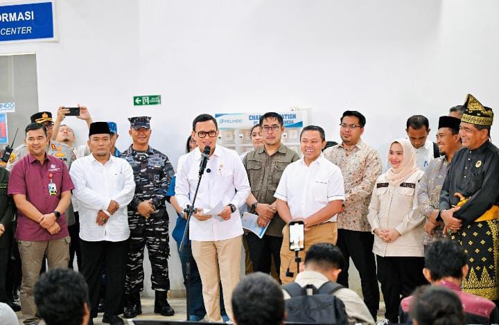 Bupati Bengkalis Hadiri Kunjungan Menteri PPMI di Pelabuhan Internasional Dumai