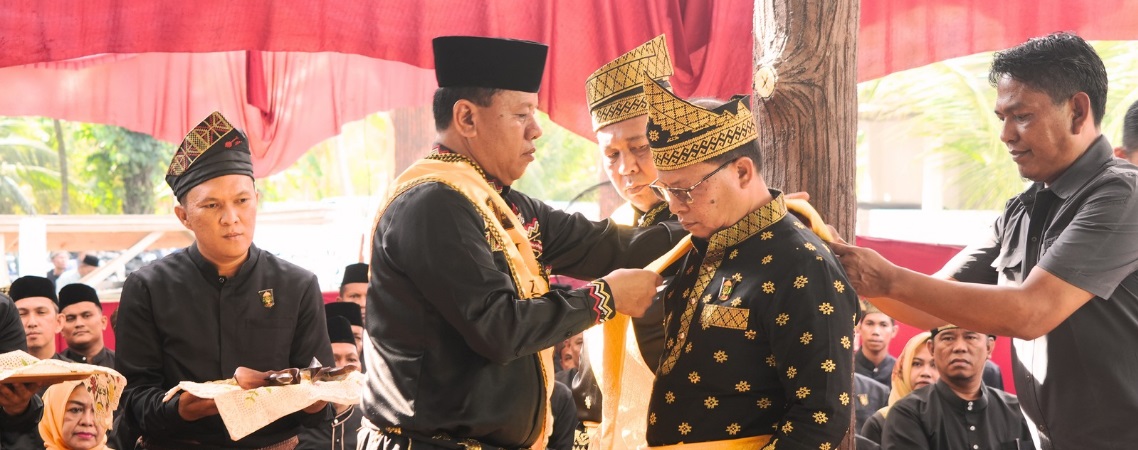 Bupati Suhardiman Hadiri Pengukuhan LAN dan LAMR Kuansing