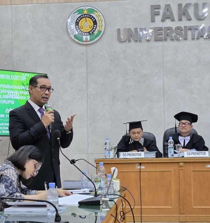 Menyala Abang Ku ! Jufri Kini Bergelar Doktor Ilmu Hukum