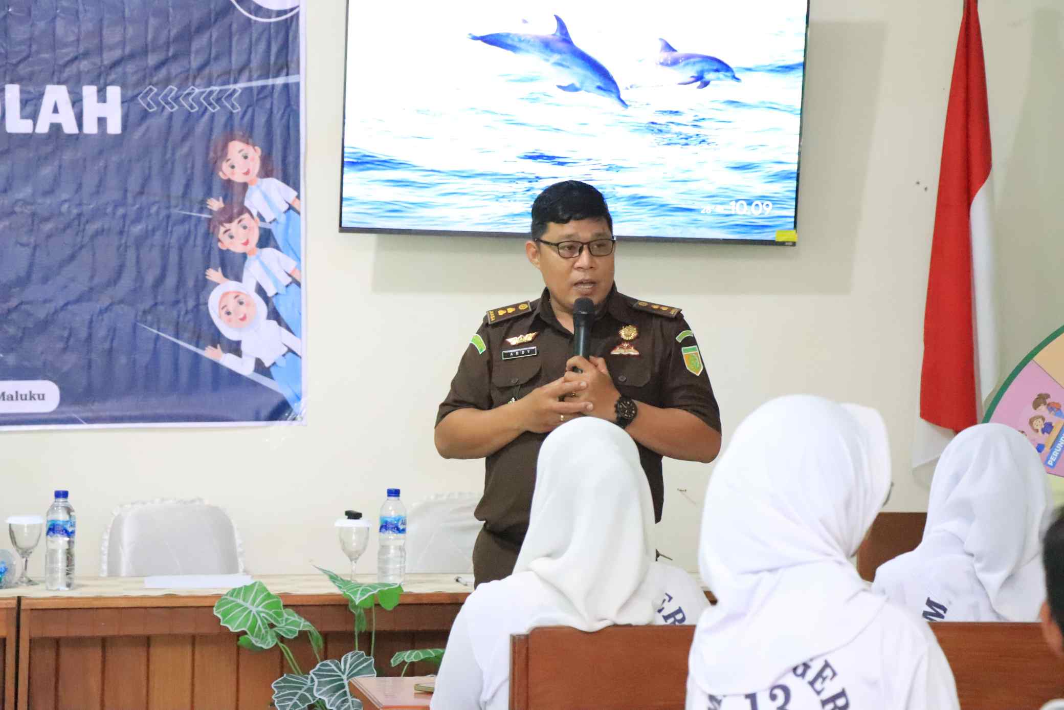 Penyuluhan Hukum dari Kejati Maluku Membentuk Agen Of Change di SMA Negeri 13 Ambon