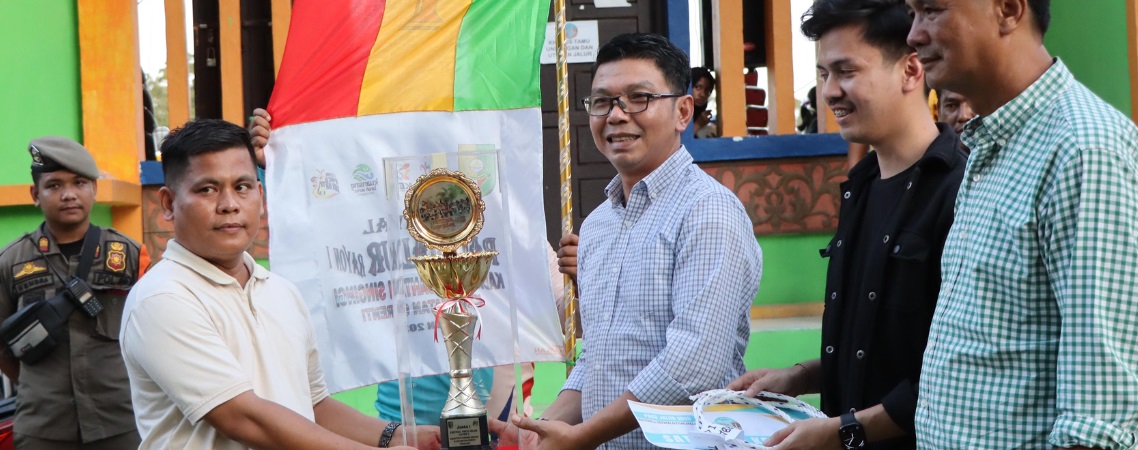 Pj Sekda Kuansing Hadiri Penutupan Pacu Jalur Rayon 1
