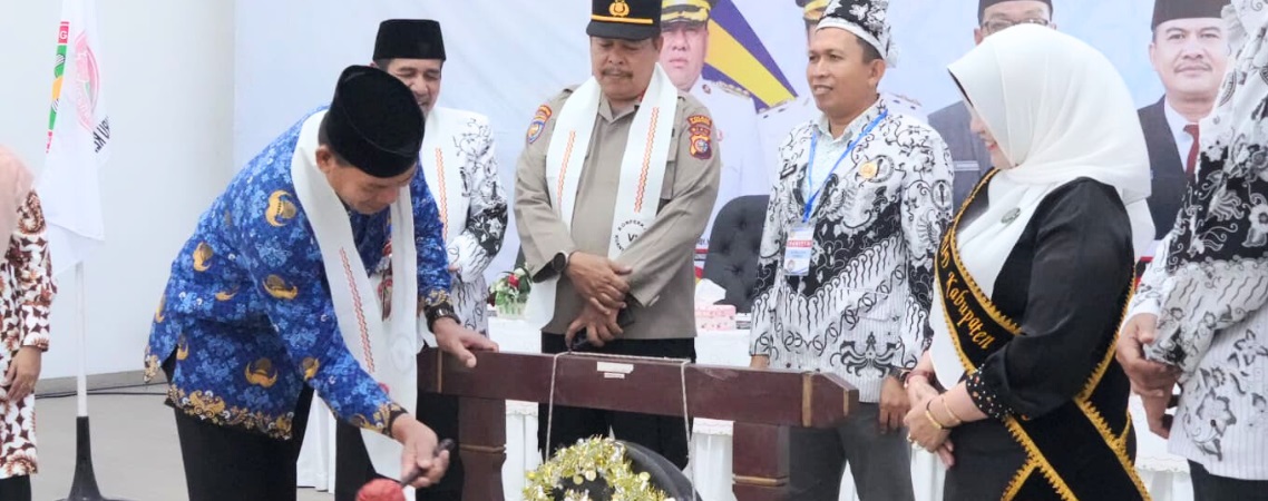 Bupati Buka Konkab VI PGRI Kuansing