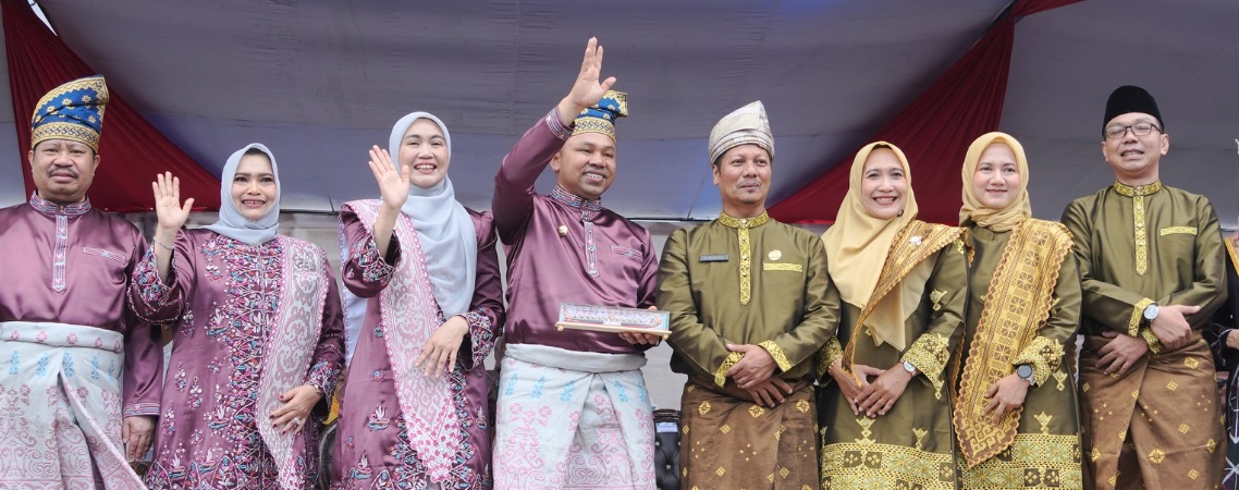 Wabup Kuansing: Apresiasi Peserta yang Menampilkan Atraksi Budaya Daerah