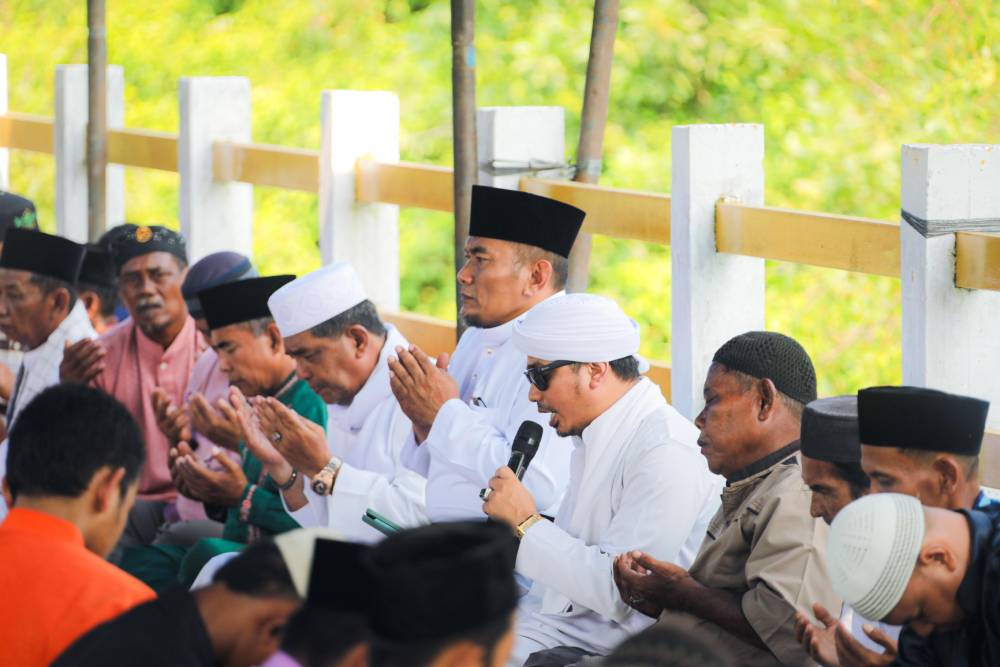 Wakil Wali Kota Dumai Menghadiri Tradisi Beghateb Kampong di Kelurahan Teluk Makmur