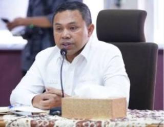Gubri dan Wagubri Komitmen Peningkatan Akses Layanan Pendidikan di Riau