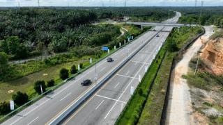 Hutama Karya Dorong Hilirisasi dan Reindustrialisasi di Riau Lewat Infrastruktur Jalan Tol