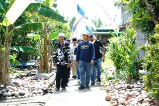 Jaringan Listrik 24 Jam Mulai Layani Warga Pelangiran, Bupati Tinjau Langsung Pembangunan Infrastruk