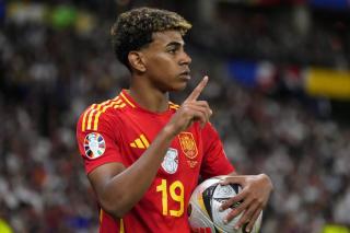 Spanyol Bungkam Prancis dengan Skor 5-4