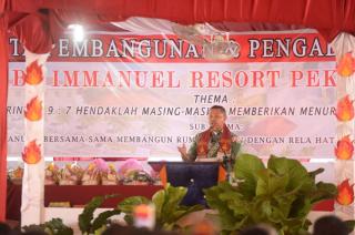 Gubernur Abdul Wahid Tegaskan Pentingnya Toleransi dan Dukungan untuk Rumah Ibadah