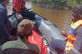Tim SAR Gabungan Temukan Korban Tenggelam di Sungai Bengkalis Setelah Berjam-jam Pencarian
