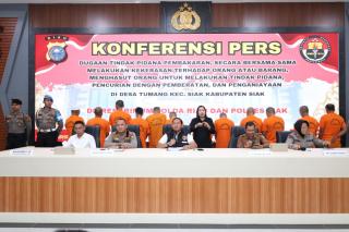 Polda Riau Tetapkan 13 Tersangka Pengrusakan PT SSL, Kerugian Capai Rp15 Miliar