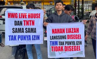 Mahasiswa Demo Desak HW Live House Ditutup Karena Tak Kantongi Izin Bar, Klub, LSU dan Gangu Warga
