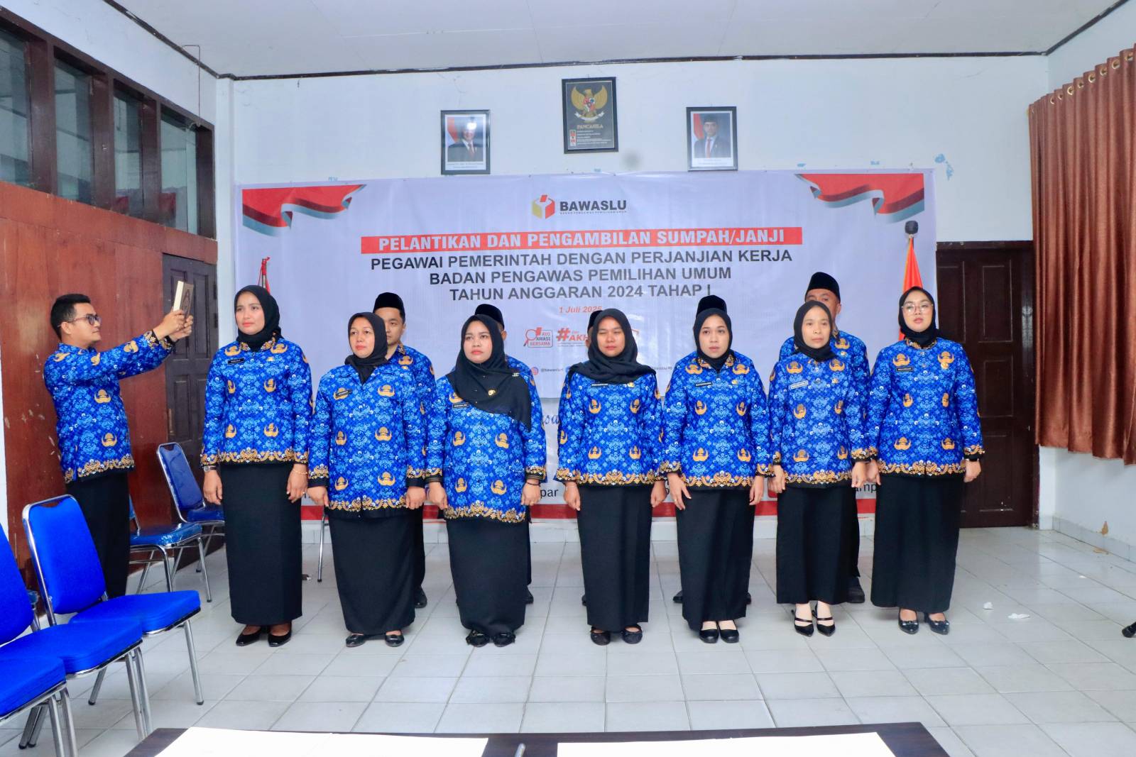 12 orang PPPK Bawaslu Kampar Resmi Dilantik
