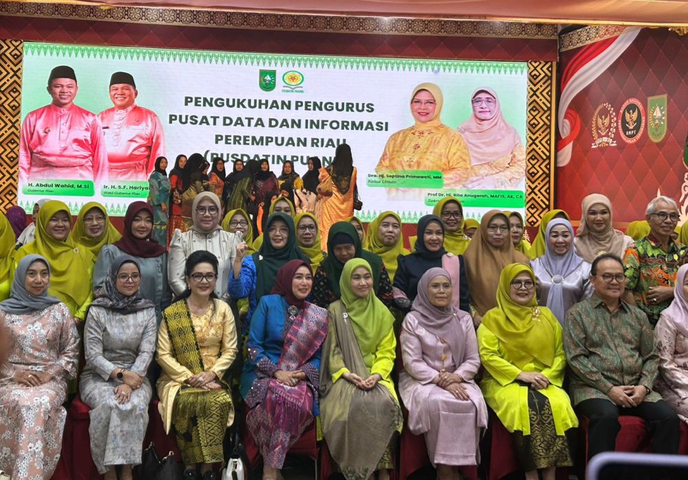 Pengurus Pusdatin Puanri Masa Bakti 2025 - 2029 Dikukuhkan