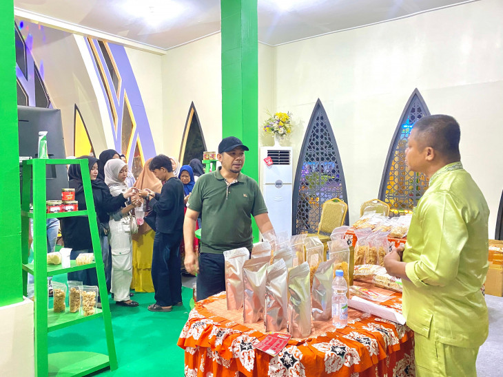 Plt. Asisten I Setda Kampar Sambangi Astaka Utama MTQ Tingkat Riau dan Stand Kampar