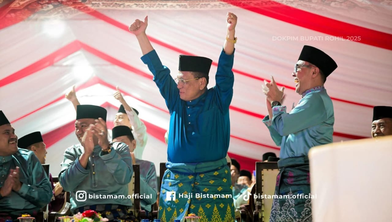 Pertahankan Juara 1 Pawai Ta
