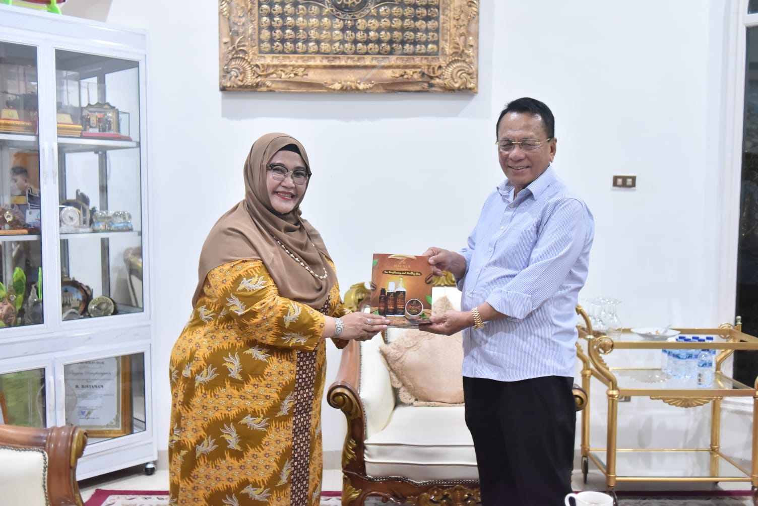 Bupati Rohil Bahas Kerjasama Pembuatan Aspal Karet dengan Universitas Abdurrab Pekanbaru 